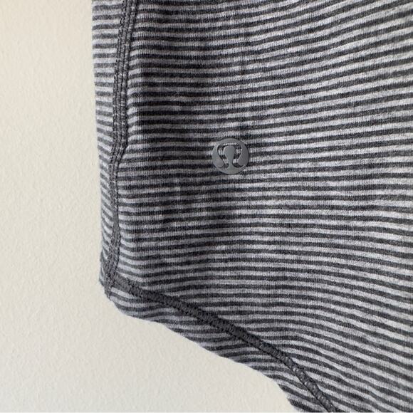 Lululemon Breezy Tank Divided Stripe Heathered Light Grey Heathered Dark Slate - Picture 9 of 14